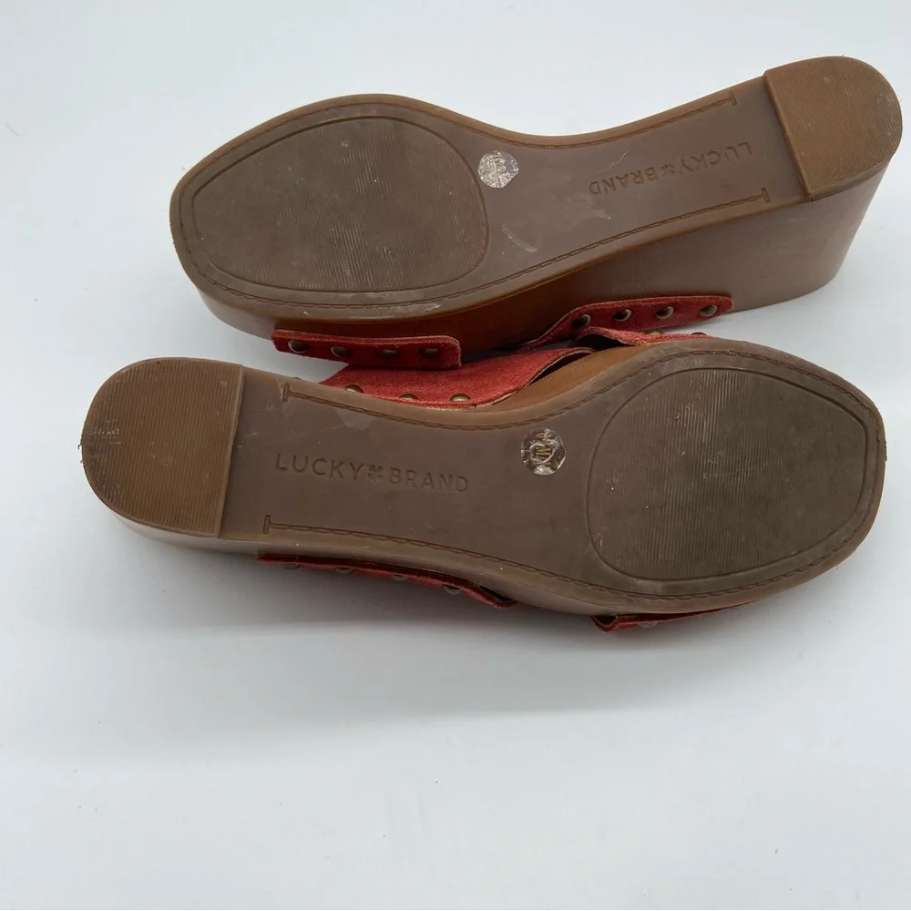 Lucky Brand Suede Wedge Currant Color Sandal Size US‎ 6.50/EU 37
